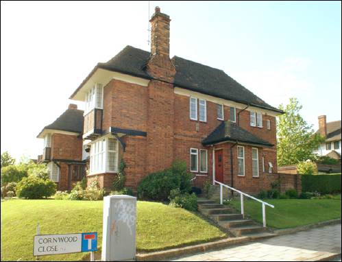 109 Lyttelton Road